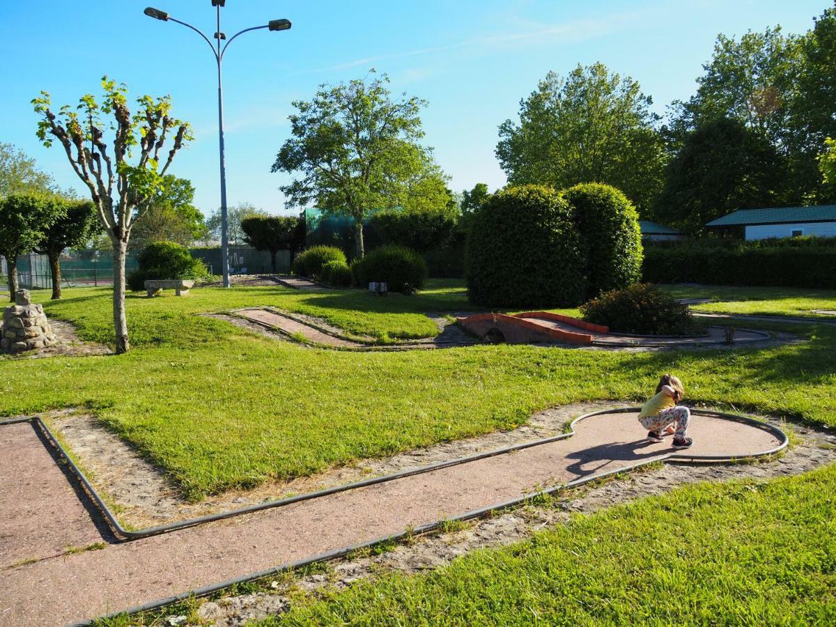 Camping Le Sorlut Cozes Eksteriør bilde